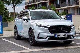 Test: Honda CR-V e:PHEV je nejlepší hybrid na trhu, ale není bezchybný - Autobible.cz - Předjedeme vaše představy!